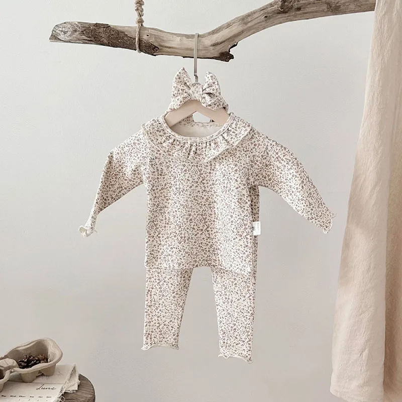 Description Picture 5 of item3PCS Autumn Baby Home Wear Suit for 0-2Y Lovely Floral Infant Girls Sleep Wear Toddler Ruffle Collar Loungewear with Headband