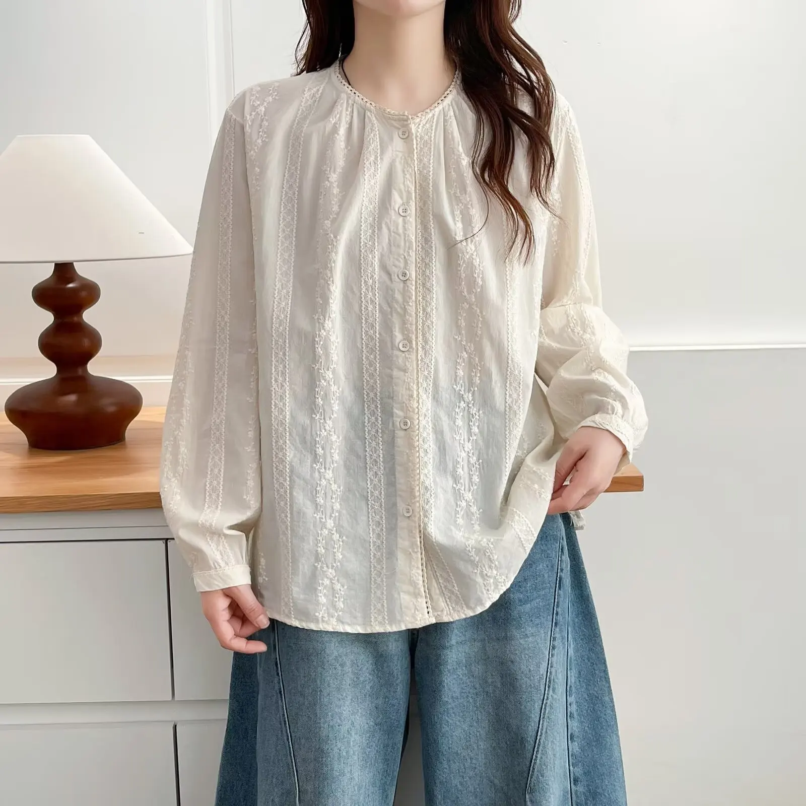 Fashion Plus Size Women's Blouses Autumn New Style Jacquard Embroidery Cotton Long Sleeve Shirt 9679