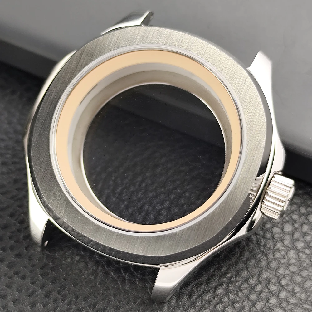 Sleek Silver Steel Watch Case with Sapphire Glass and Seal Ring, 39.5mm