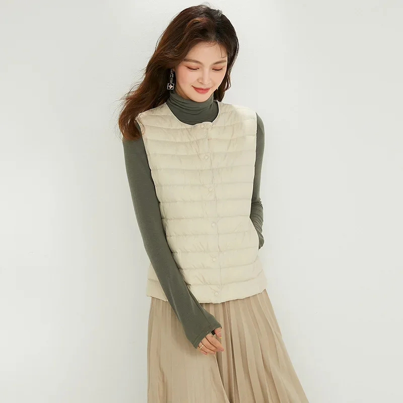 90% Matt Fabric Women's Warm Vests Ultra Light Down Vest Women Two Ways Waistcoat Portable Warm Sleeveless Winter Liner