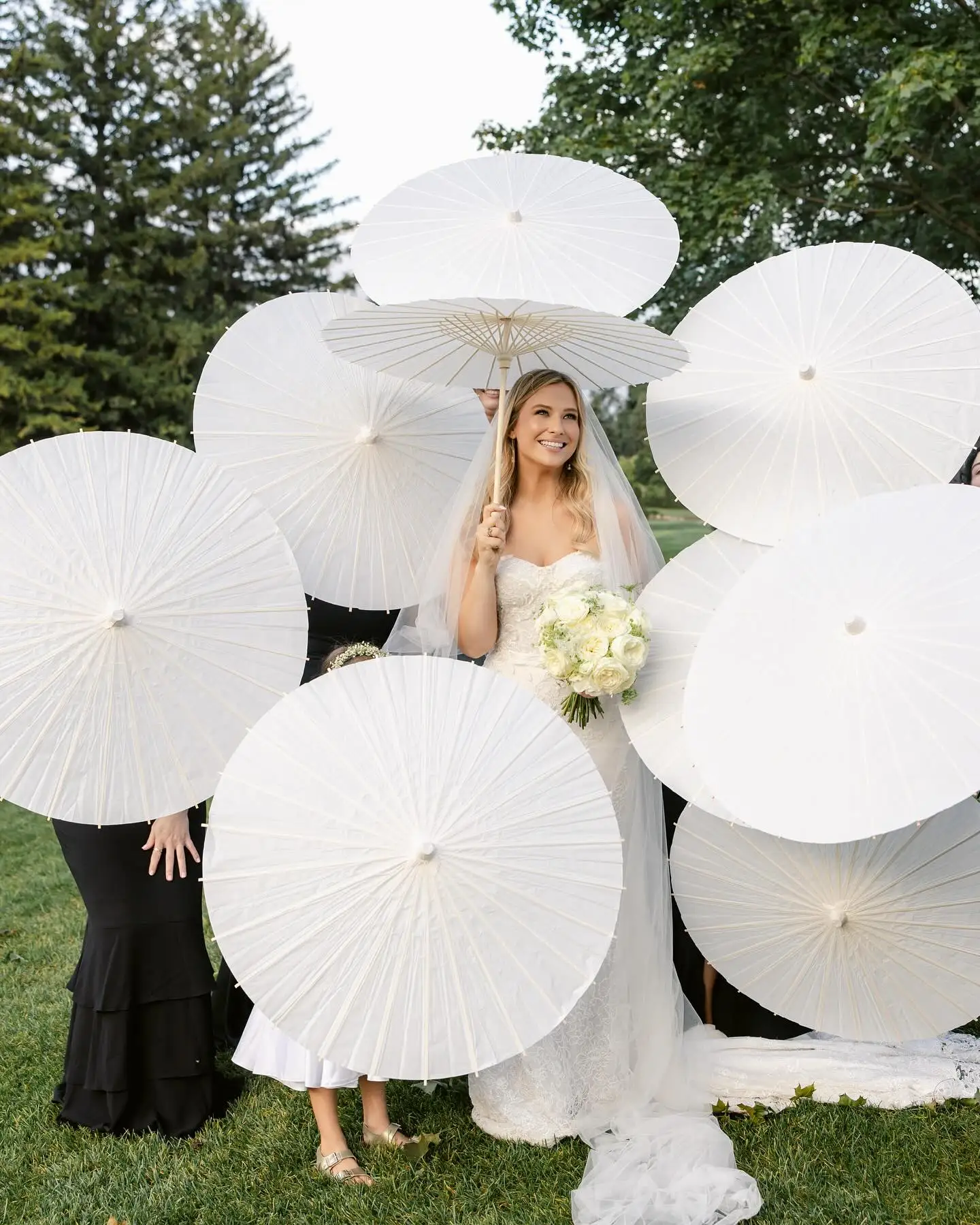 Pop Open Your Parasols For This Sunny Coastal California Garden Party  Wedding!, image size:1440x1799