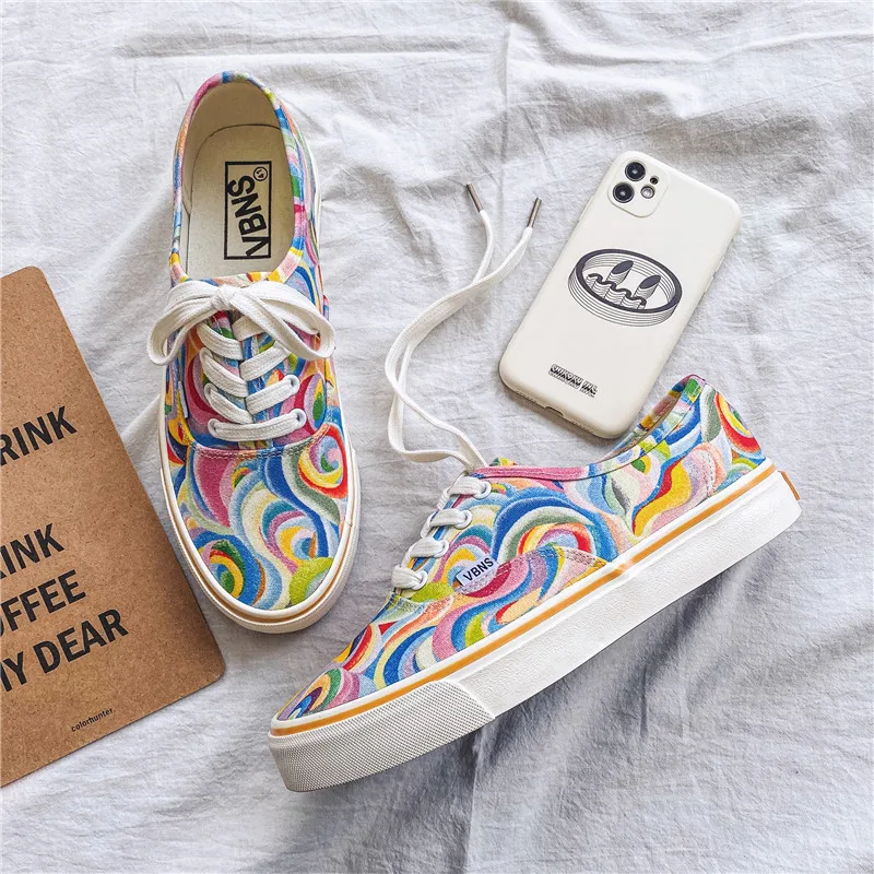 Men Women Canvas Shoes Mix Color Sneakers Couple Skate Shoes Slip on Casual Flats Comfort Low-top Vulcanized Walking Footwear 3