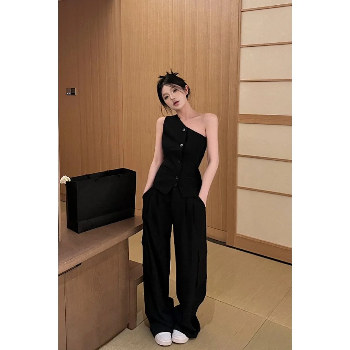Fashionable and Sexy Women's Set Spring and Autumn Korean Version Straight Leg Wide Leg Trousers Casual Two-piece Set