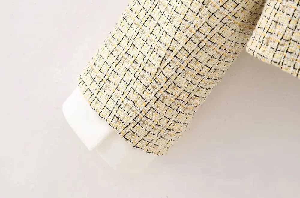 TRAF Women Blazers Fashion with Pockets Tweed Cropped Blazer Coat Vintage Long Sleeve Front Button Female Outerwear Chic Tops