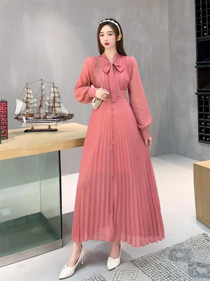 

Vintage Solid Dress Women Elegant Bow Collar A-line Dress Women Lantern Sleeve Single Breasted Pleated Maxi Vestidos Autumn G178