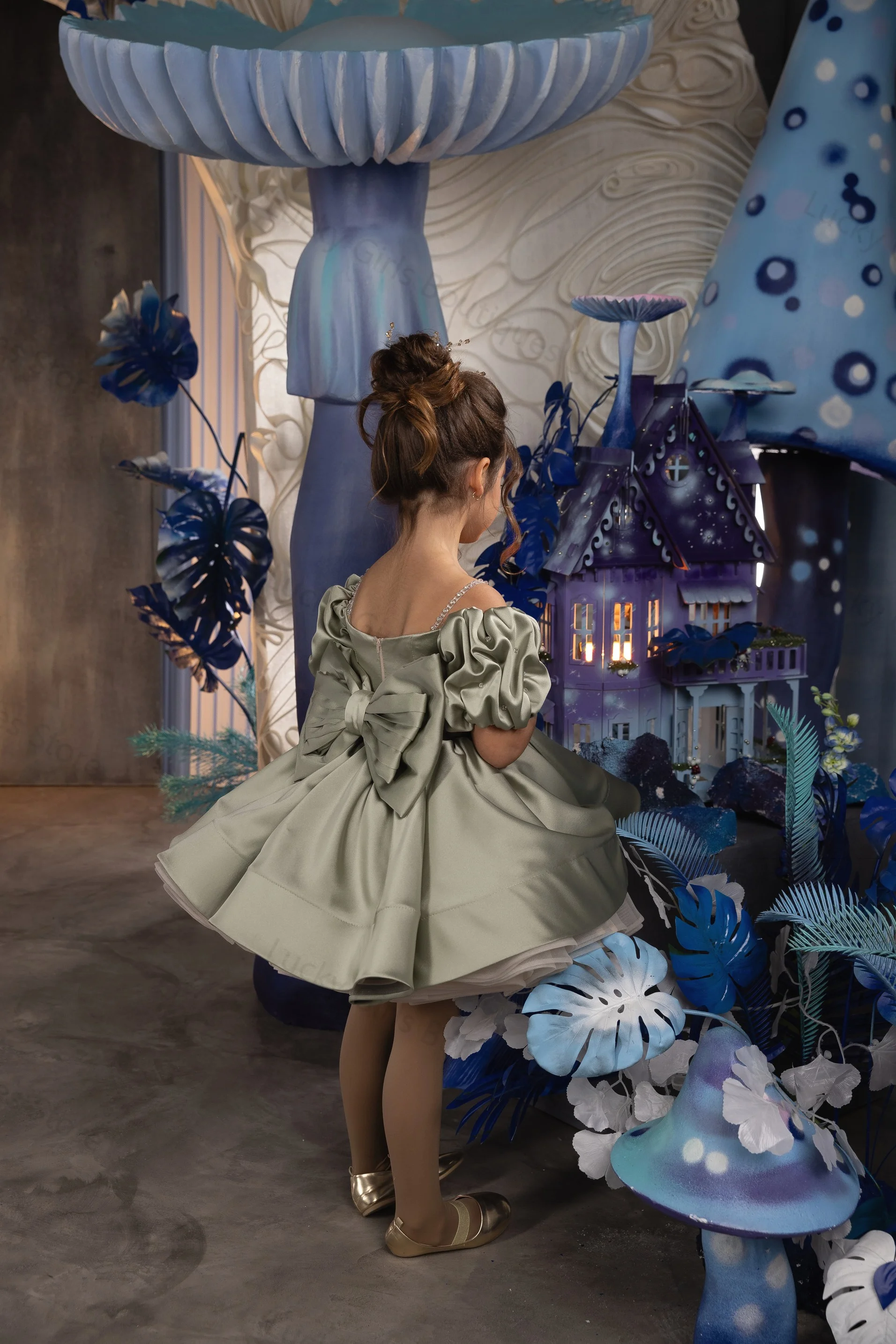 Beaded Puffy Flower Girl Dress For Wedding 2024 Applique Knee Length With Bow Kids Birthday Party Ball Gowns Princess Dress 2