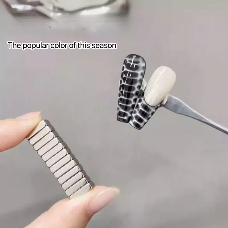 12pcs Nail Cat Eye Strong Effect Magnet Nail Crocodile Texture  Magnetic Stick UV Gel Polish Cat Eye Gradient Rod Manicure Bar