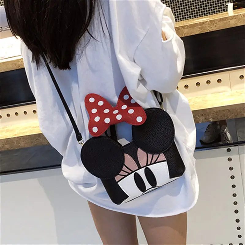

Disney peripheral new cute cartoon Mickey and Minnie small bag girls cosmetic bag fashionable shoulder crossbody bag handbag