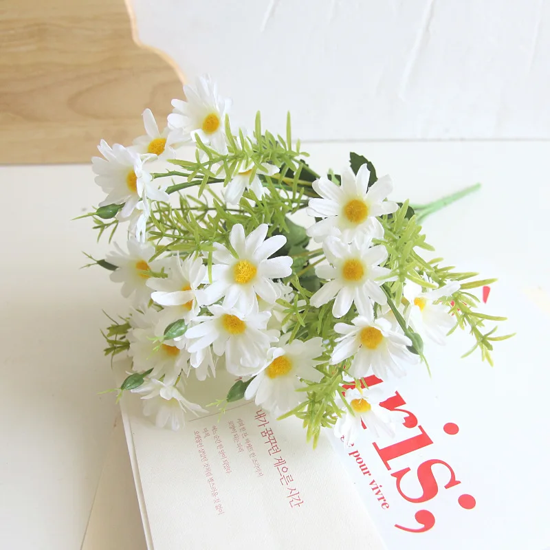 Kleines wildes Gänseblümchen, künstliche Kamille, geknittertes Gänseblümchen, künstlicher Blumenstrauß für Hochzeit, Heimdekoration, florale Wanddekoration