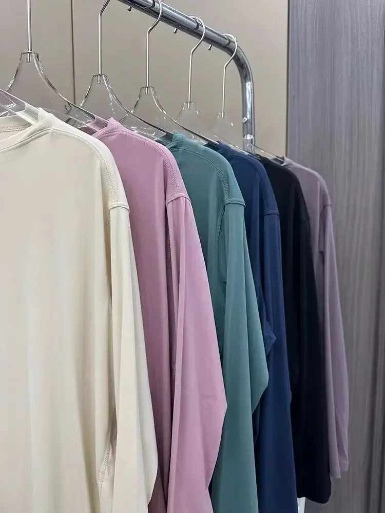 Рисунок 4 - Футболка женская с длинным рукавом