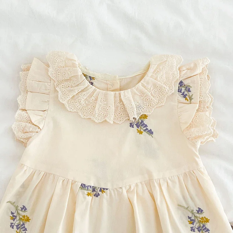 Korean Style Summer Girls' Lace Flying Dress Embroidered Floral Childrens Princess Dresses Charming Baby Bodysuit Sister Outfits 5