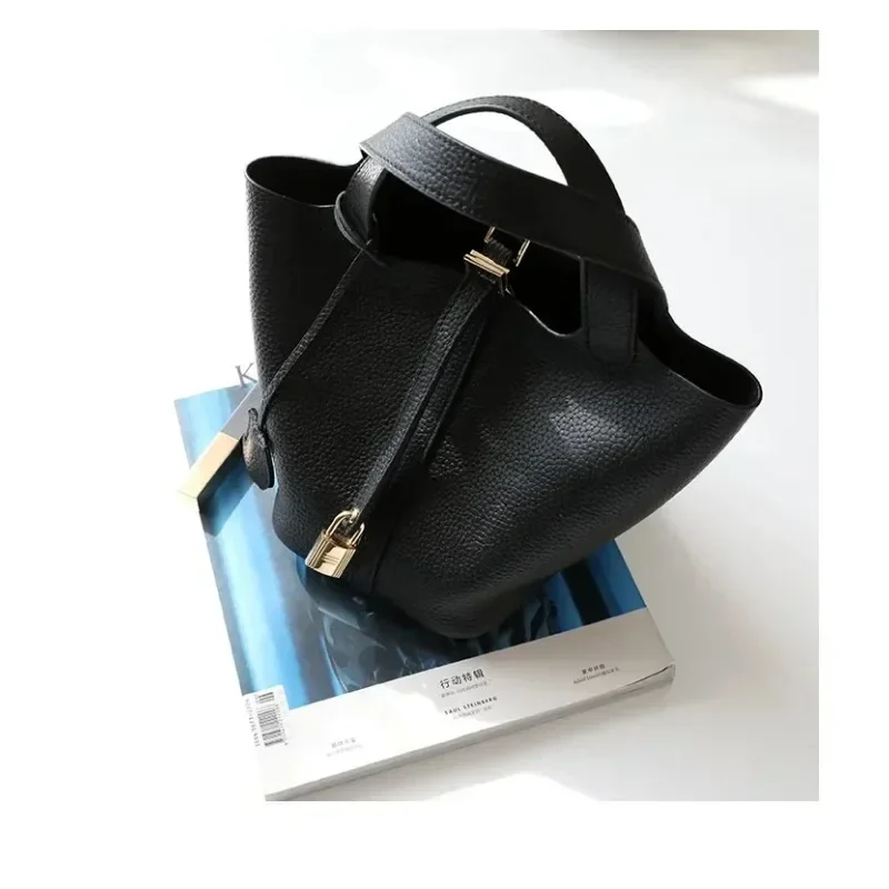 Women's Cowhide Basket Bag Genuine Leather Bucket Handbag Commuter Large CapacityPattern Top Handle Satchel