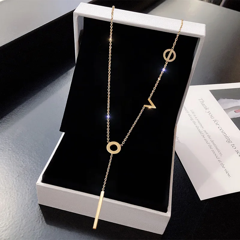 New Tide Web Celebrity Love Titanium Steel Necklaces Female Niche Design Feeling Ins Collarbone Chain Contracted |