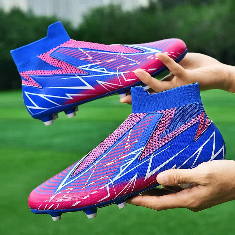 

New Trend Mens Soccer Boots Long Spike Football Sock Shoe Unisex Non-Slip Latest Soccer Cleats Couples Designer Gym Shoes