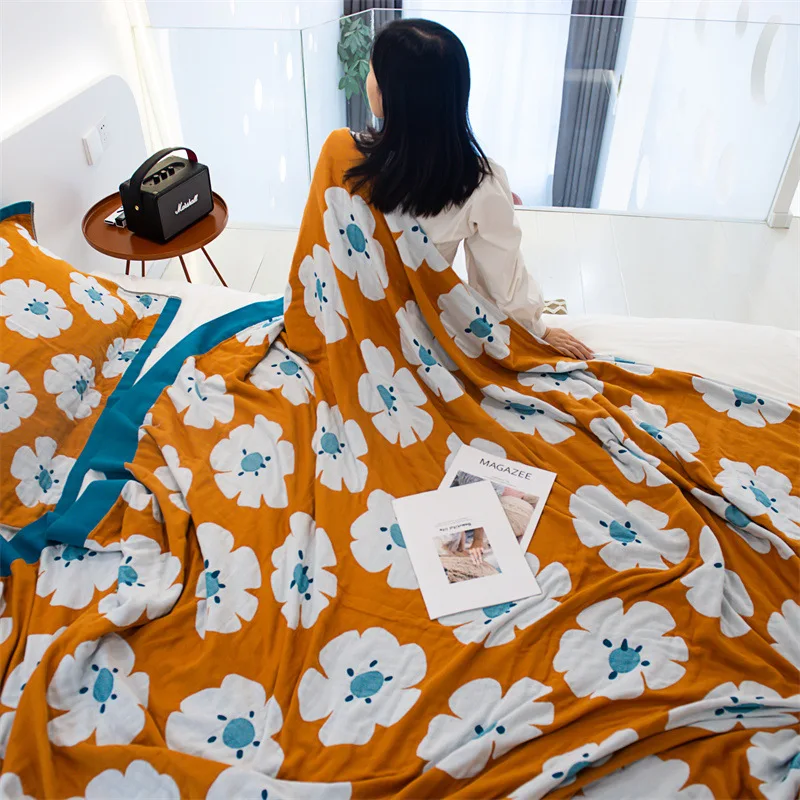 Highgrade cotton gauze towel quilt cotton yarn summer cool quilt