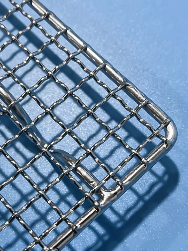 Food Grade Stainless Steel 304 Rectangle BBQ Charcoal Grate Barbecue Grill Wire Grid Mesh Net with Feet for Water Oil Draining