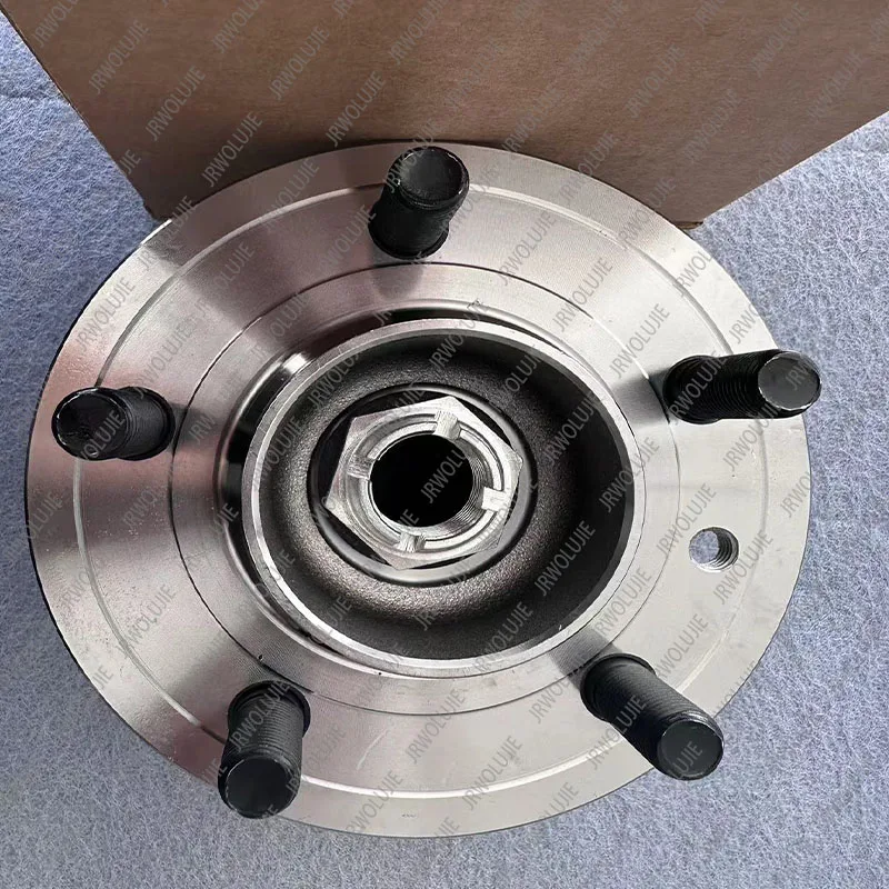 FOR Front wheel bearing hub LR014147 RFM500010 LR048083 LR076692 for Land Rover Discovery 3 and Range Rover Sport 4