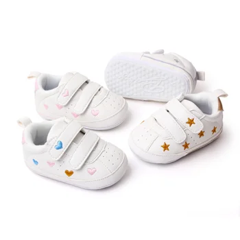Meckior Scarpe da bambino primaverili e autunnali Scarpe da bambino con suola in gomma morbida antiscivolo Scarpe casual con stelle d'amore ricamate carine 1
