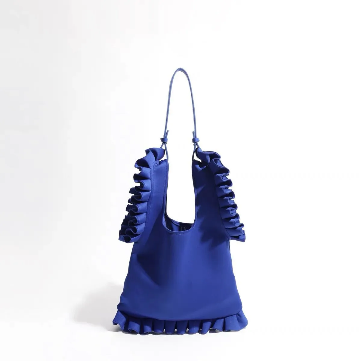 Korean Style Large Capacity Shopping Handbags For Women Chic Folded Knit Pleated Bags Female Fashion Stripe Panelled Tote Bag