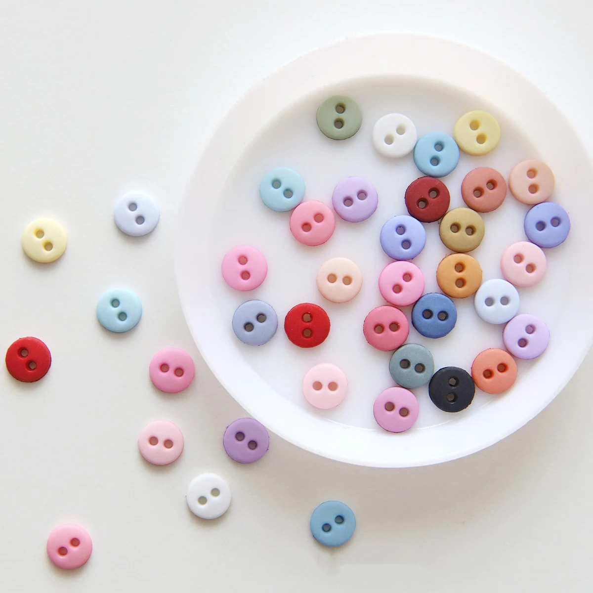 6mm Candy Color Resin Buttons 2 Hole Mini Round Tiny Buttons for DIY Craft Doll Clothing Sewing Embellishments Scrapbooking