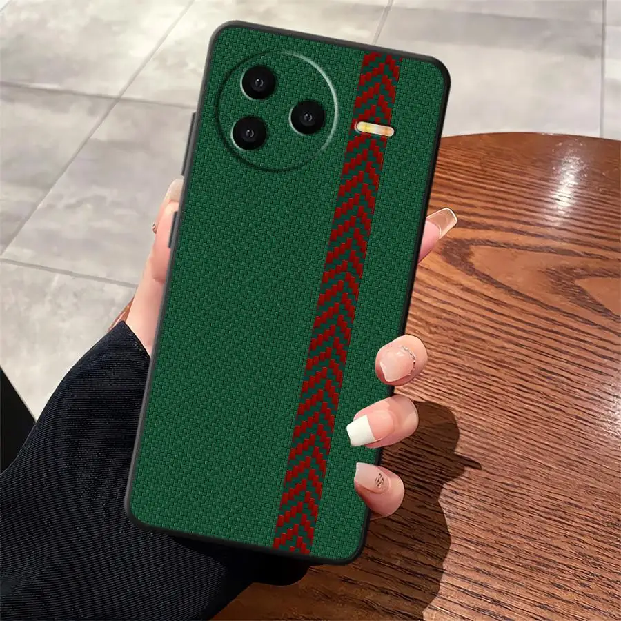 Monochrome Grid Print Phone Cover Case