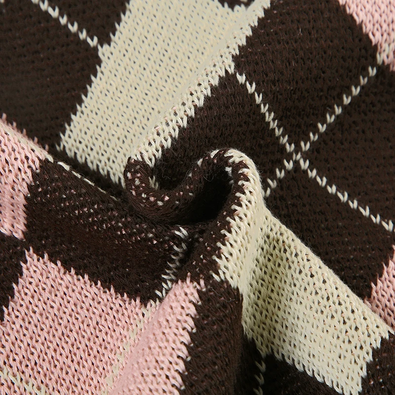 Faldas de punto otoñales con rombos, bonitas y dulces, a cuadros, con bolas de peluche y lazos, a la moda.