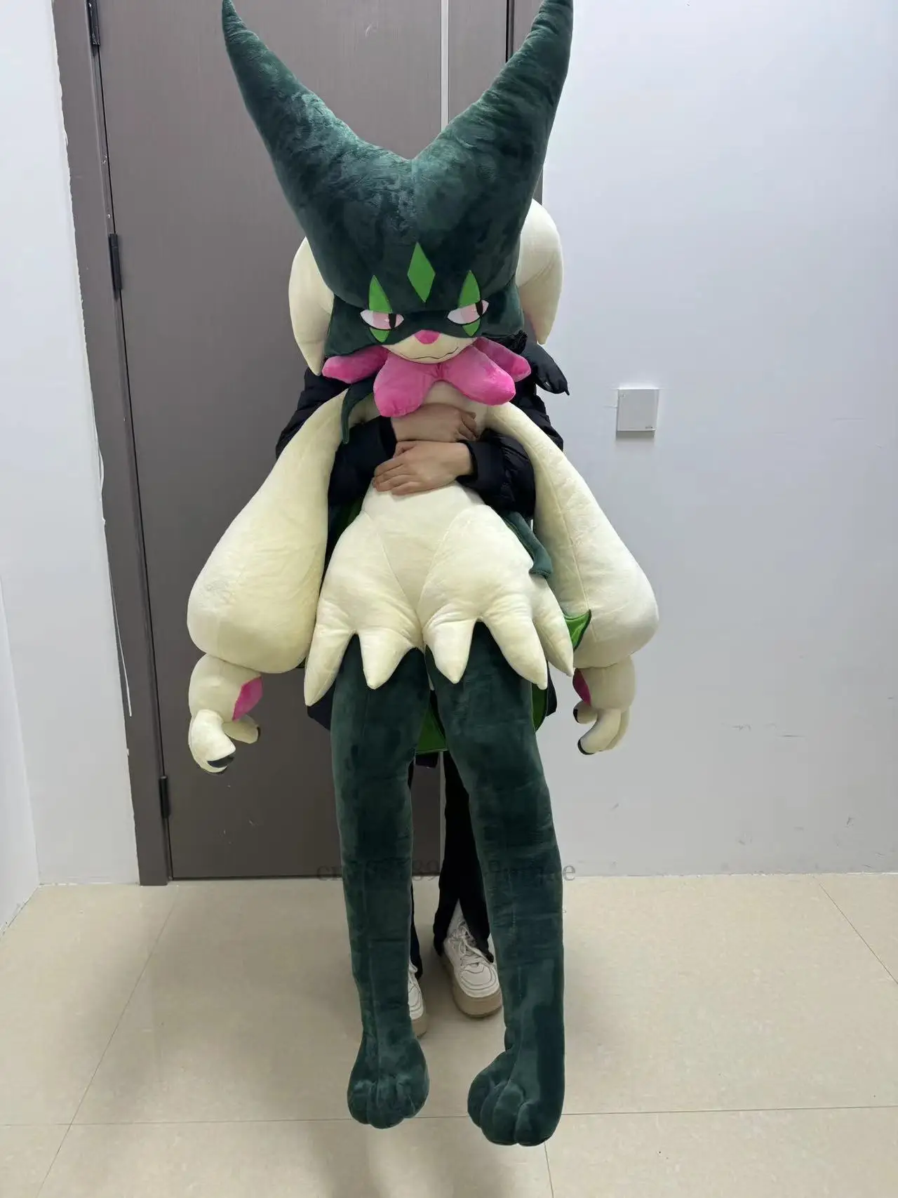 150cm マスカーニャ 巨大ぬいぐるみ ポケモン 海外製 Amazon.co