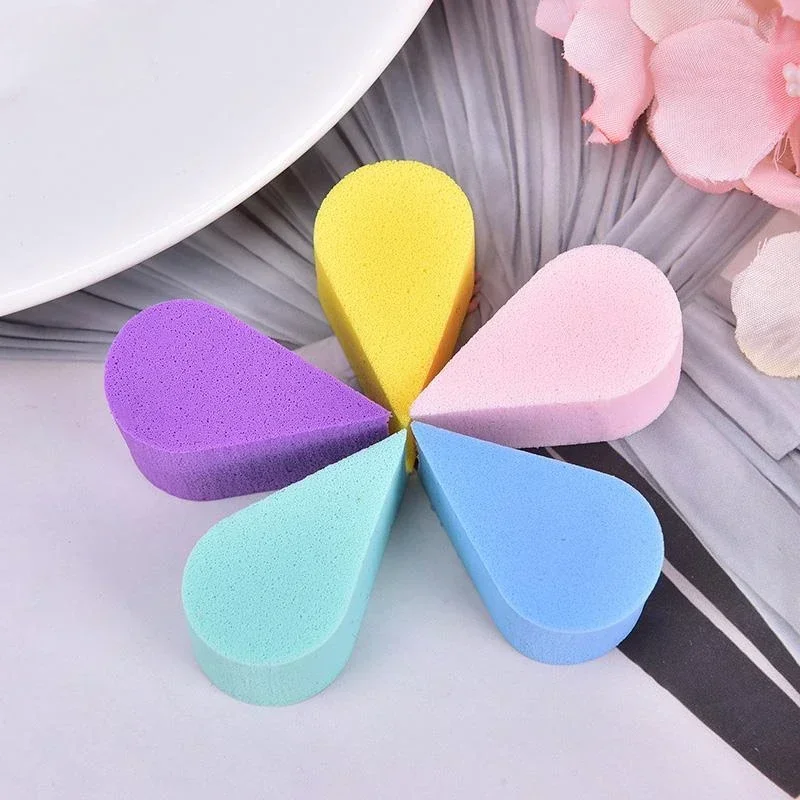 

8pcs Candy Color Triangle Shaped Soft Magic Face Cleaning Cosmetic Puff Makeup Sponge Cleansing Wash Face Makeup Beauty Tools