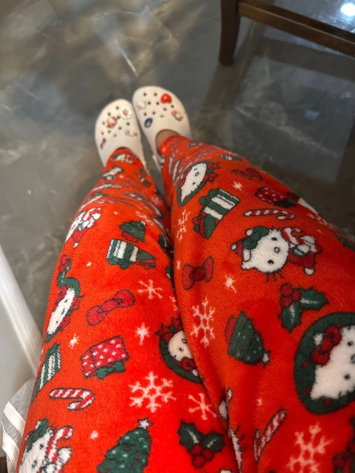 Christmas Hello Kitty pajama pants, loose anime-style loungewear trousers for women, cute cartoon couple sleepwear from CyberStreetOne.com red 4