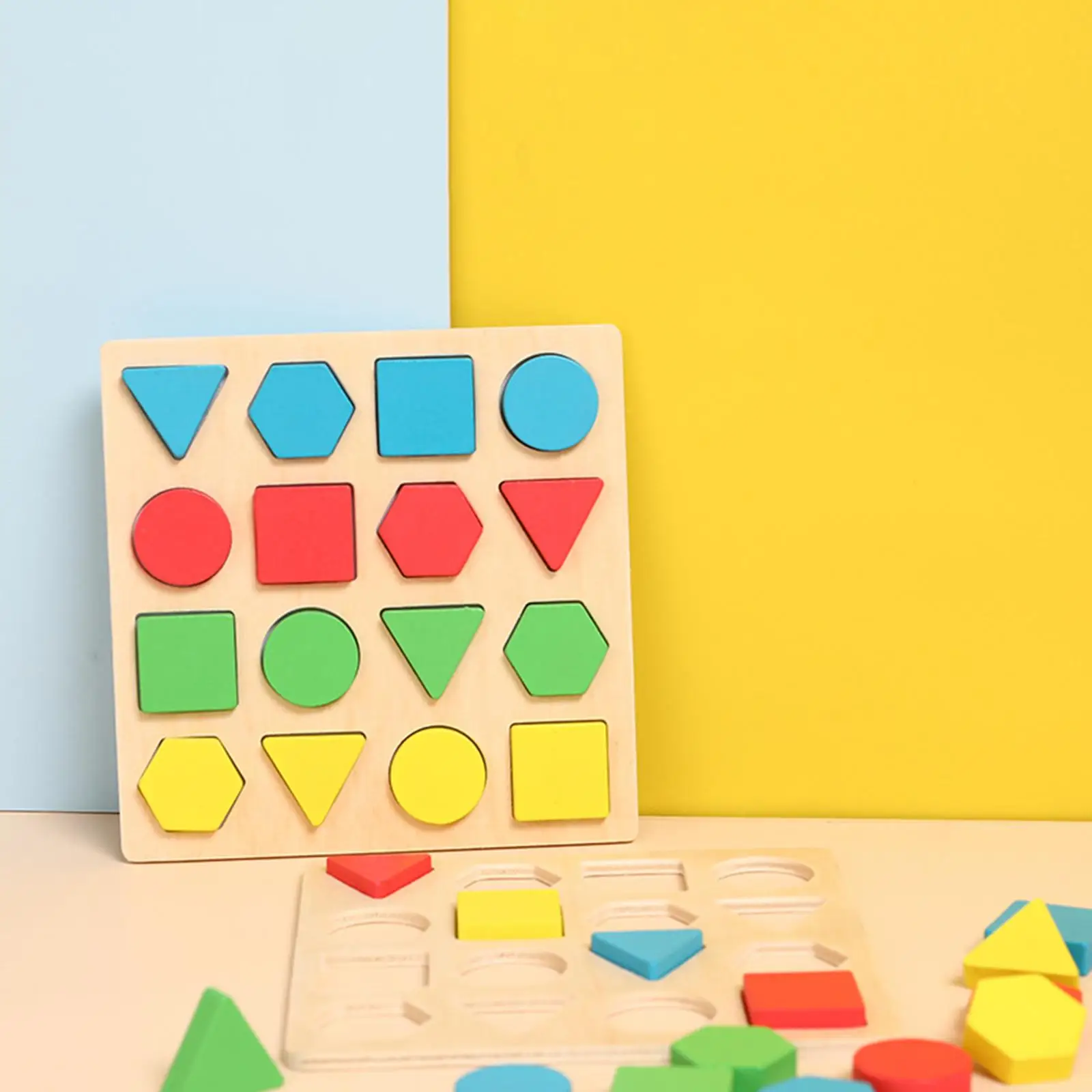 

Игра Монтессори развивающая для когнитивных гонок геометрической формы