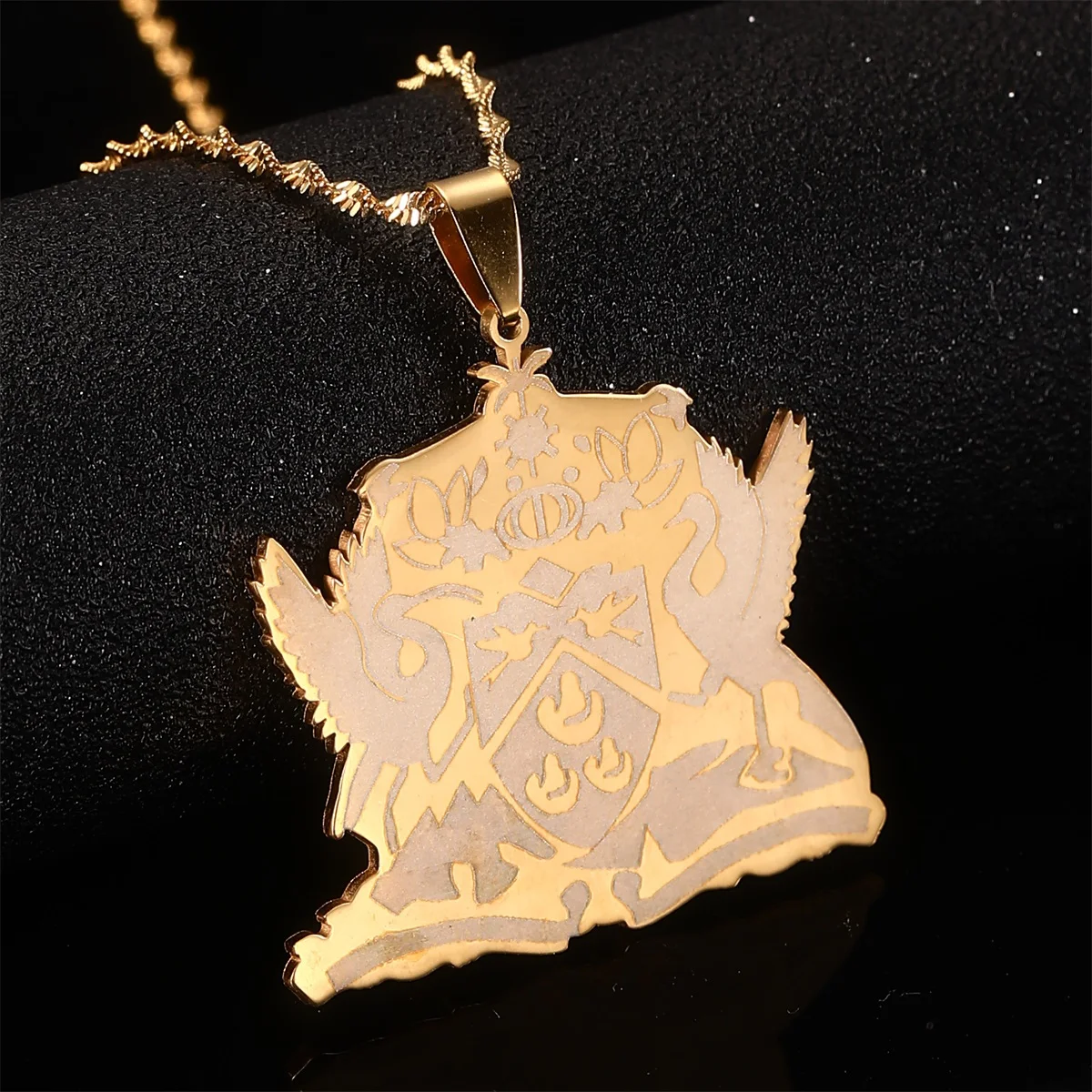 Trinidad and Tobago Pendant Necklace Gold Color Trendy Ethnic Jewelry Gift 3