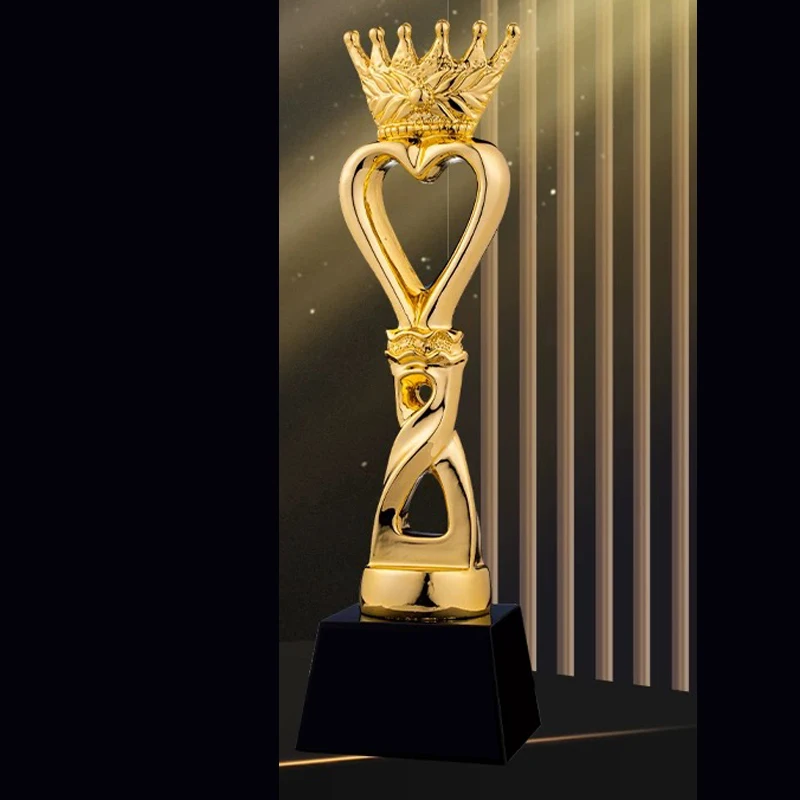 Customized Crown Trophy Golden Cups Trophy, Award Champions Sports Winner Educational Props Trofeo Reward Competition Prizes Toy
