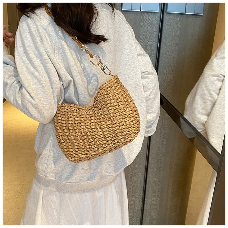 حقيبة يد نسائية صيفية عادية منسوجة يدويًا مع سلسلة...