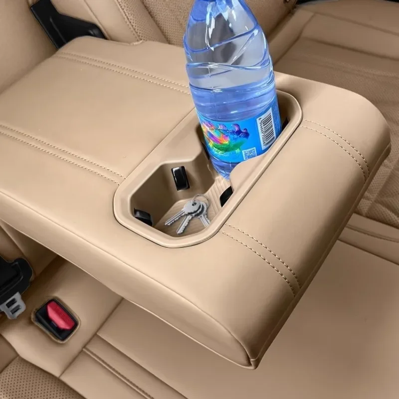 Renault Grand Koleos/GEELY Monjaro Xingyue L KX11 2024 2025 후면 팔걸이 음료 컵 슬롯 패드 용 실리콘 자동차 컵 홀더