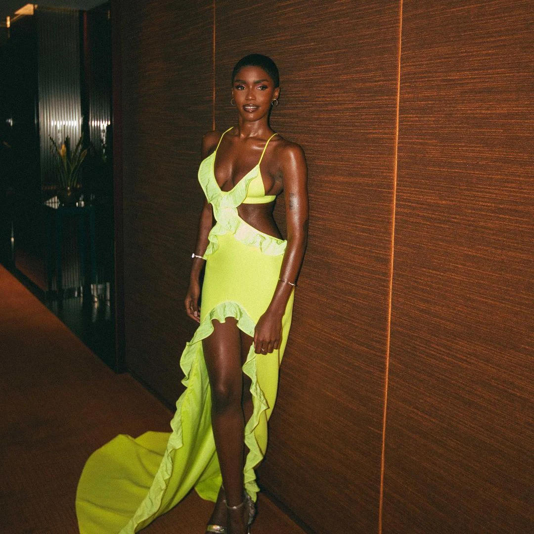 

Sexy Hi Low Prom Dresses Spaghetti Straps Mermaid Long Train Aso Ebi Evening Dressing Gowns Stretchy Ruffles Birthday Party