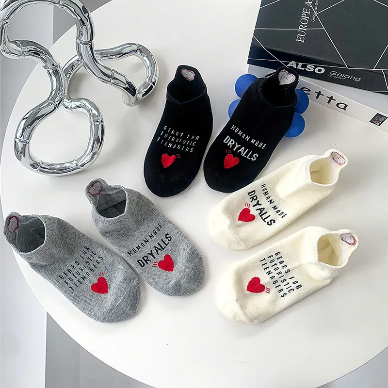 

Trend Spring And Summer Love Embroidered Short Tube Socks Men Women Breathable Sweat Absorption Cotton Boat Socks