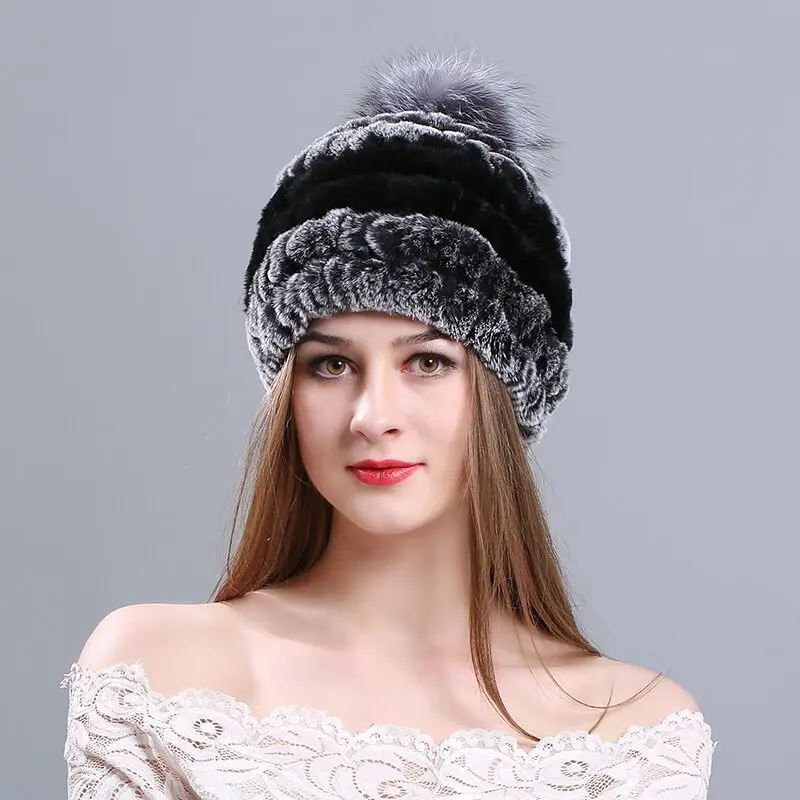 

2024 Winter Women's Fashion Genuine Rex Rabbit Fur Knitted Beanies Hat Lady Fashion Caps Real Silver Fox Fur Pom Poms Warm Hats