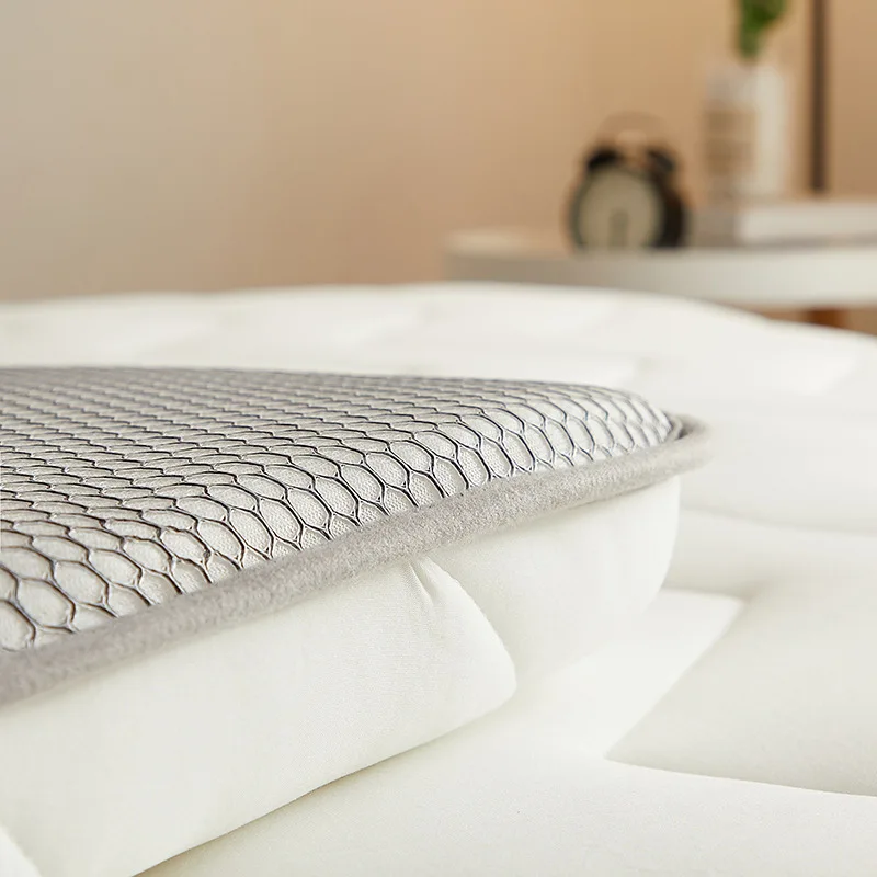 Custom Mattress Cushion Padded Floor Mat