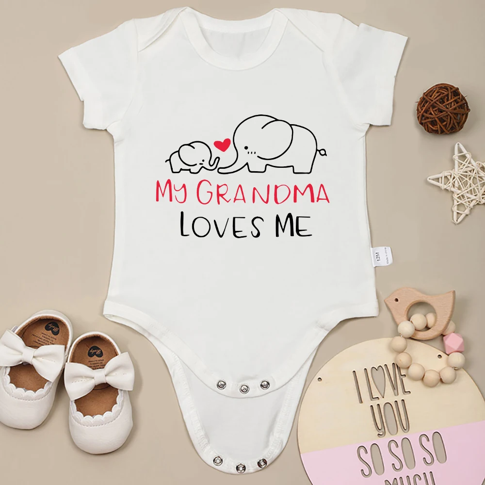 Моя бабушка любит меня