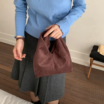 Borsa a Spalla Hobo Piccola da Donna in Finta Pelle Scamosciata, Morbida e Leggera, per Ufficio e Uso Quotidiano, Nuova Tendenza 2026