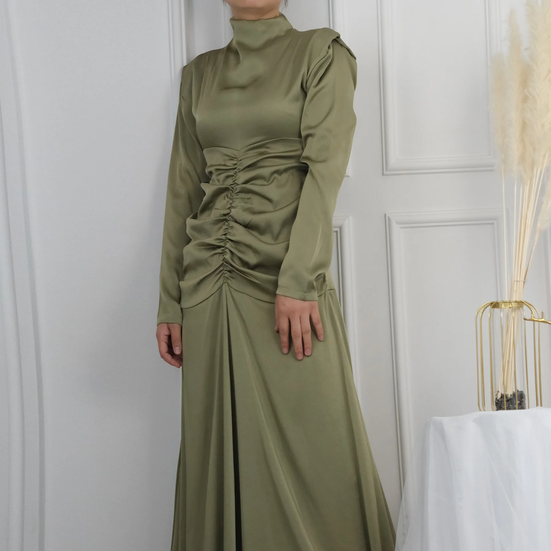 Eid Satin Abaya Dubai Luxury Turkey African Dresses for Women Plain High Collar Pleated Islam Abayas Kaftan Robe Femme Musulmane