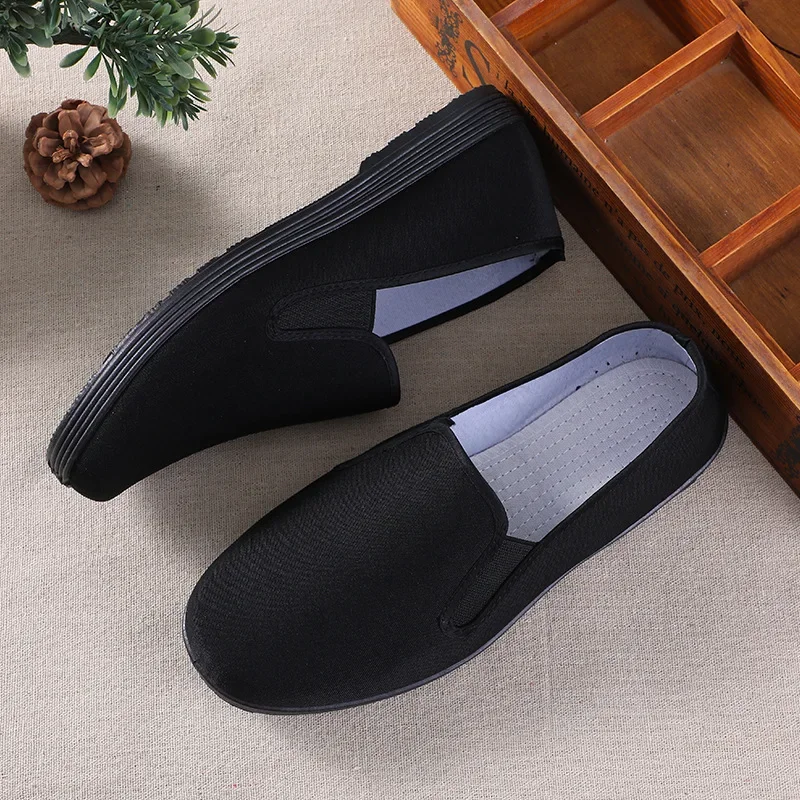 Beijing Men's Soft Bottom Cloth Slip-On Casual Shoes Black Canvas Rubber Sole