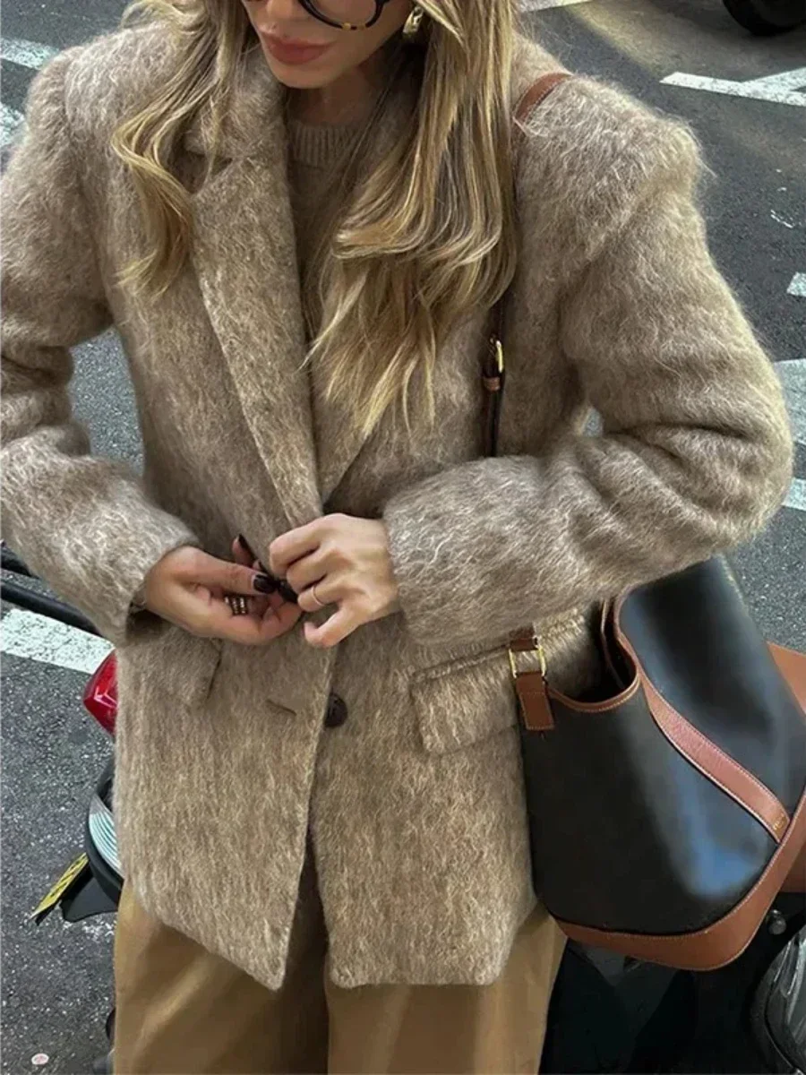 Bornladies New Women's Collar Plush Jacket Elegant Loose Chic Coat Winter Thicken Fashion Office Ladies Warm Button Jacket