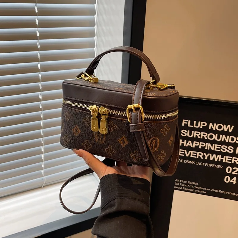 Retro Fashion Tote Female 2024 New Retro Easy Matching Printed Small Square High Sense Crossbody Box Bag