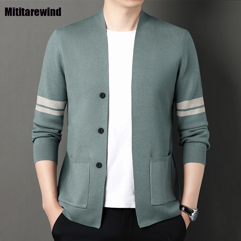 

Autumn New Sweater Men Brand Daily Causal Sweater Coat V-neck Korean Style Two Bars Cardigan Sweater Slim Youth Fashion Knitwear