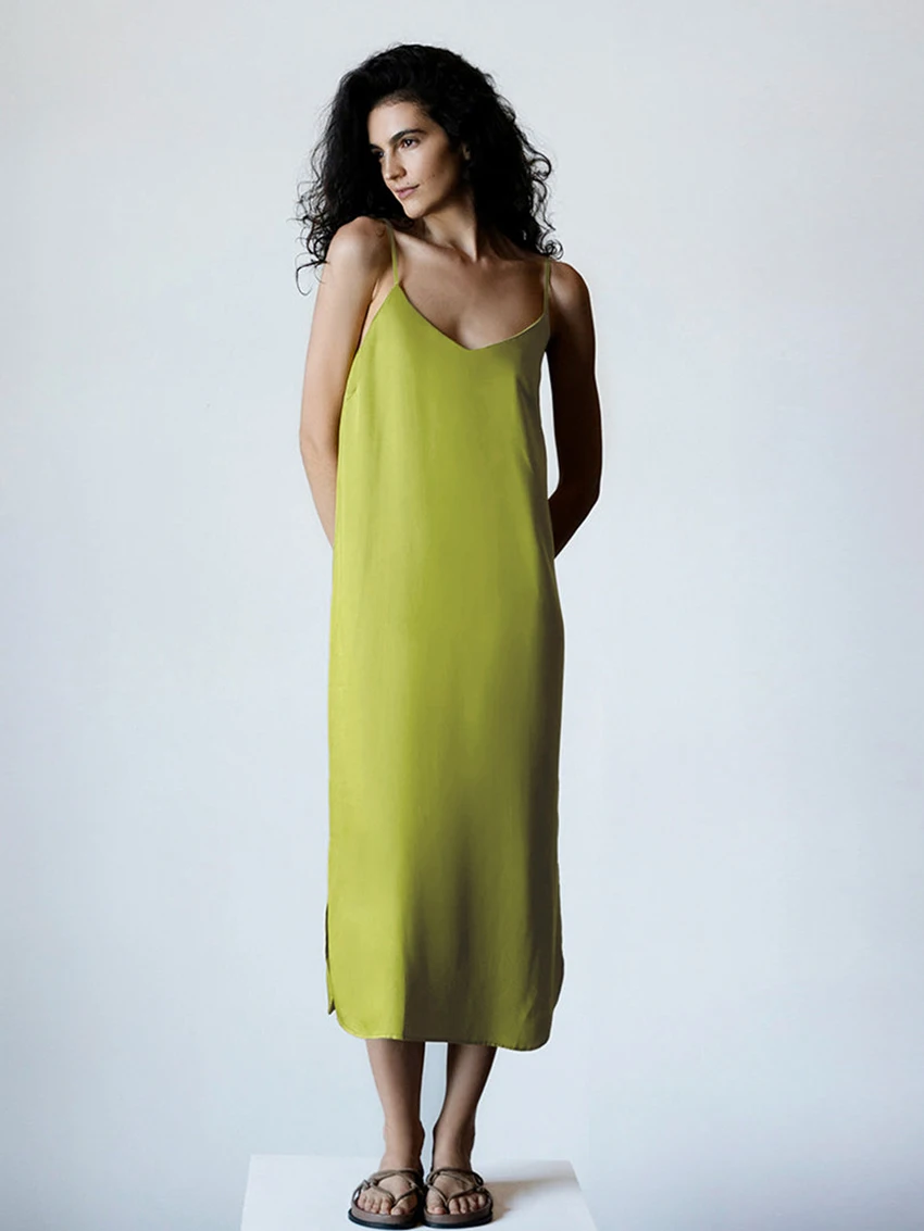 Рисунок 3 - Женское ночное белье Marthaqiqi