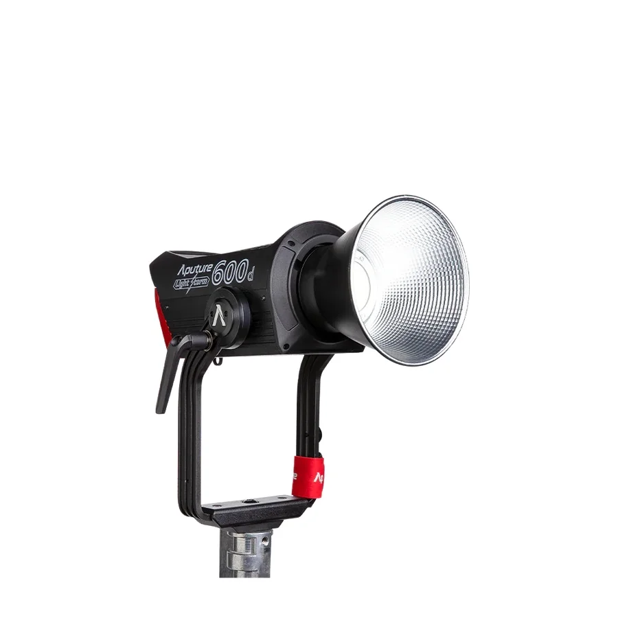Aputure light storm ls 600d. Aputure 600d pro. Aputure 600c pro. Aputure light storm управление эффектами. Aputure light storm ls 600d.