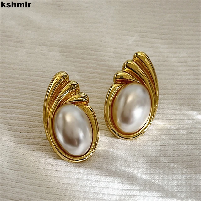 Pearl Earrings Design - Small Stud Earrings - Stud Earrings for Girls -  Navvya Studs by Blingvine