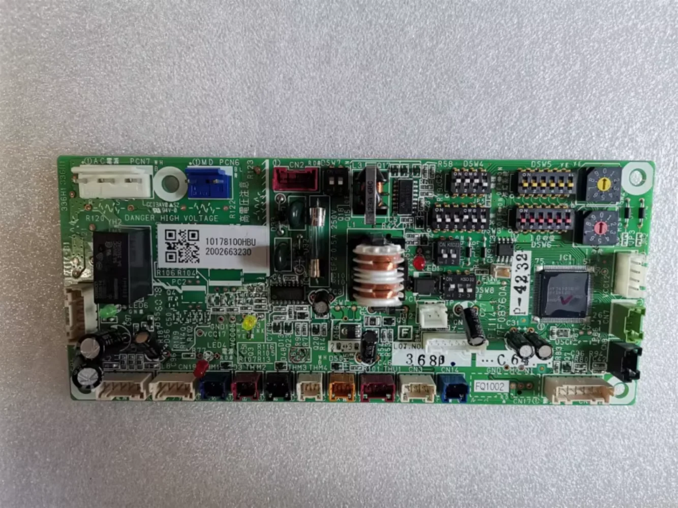 Slide image 26215e7678ee41998c87bcf08b5b9dac