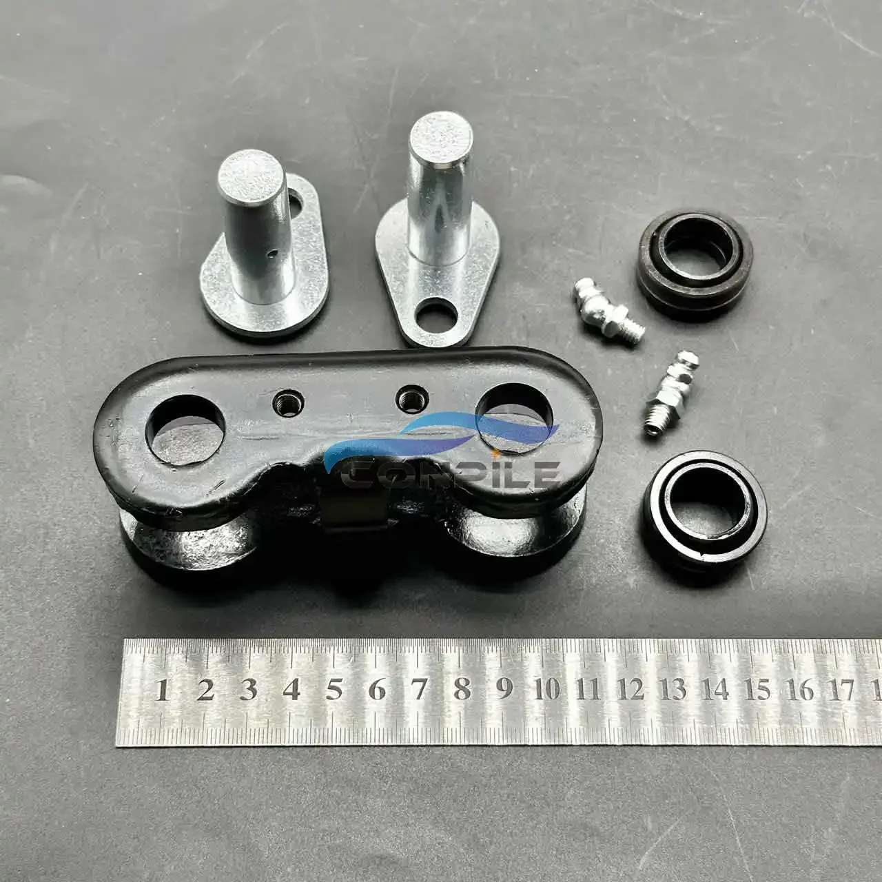 A set for Mitsubishi Dalian S4S F14E F18C Forklift Accessories Steering Linkage Plate Pin 17 * 17 holes